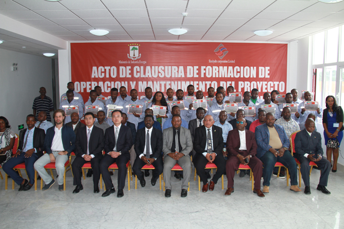 1527642466463470.jpg 培訓典禮合影.JPG