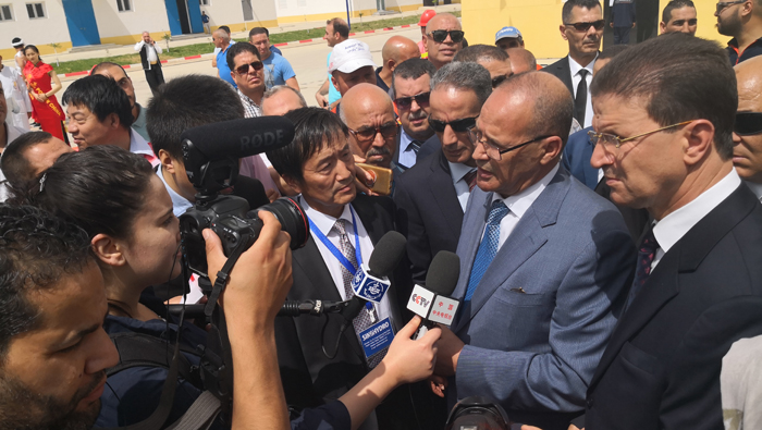 1528436044721984.jpg 阿糧倉項(xiàng)目康斯坦丁地塊舉行揭牌剪彩儀式 (2).jpg