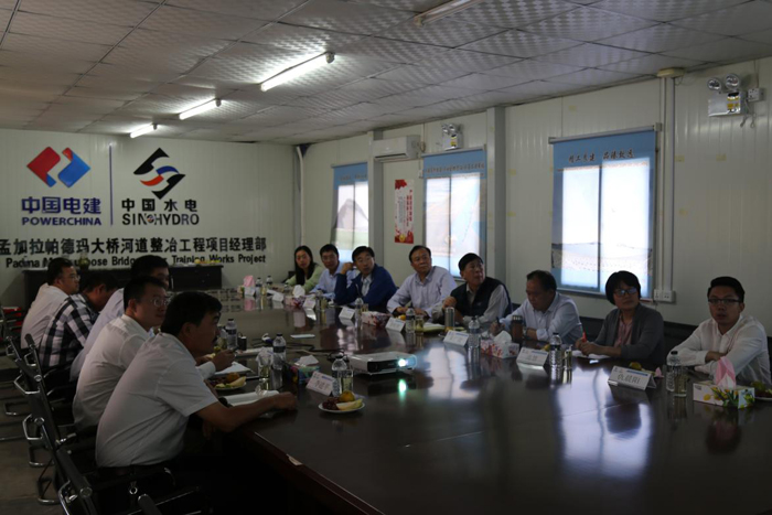 1543555991460418.jpg 項目部工作報告.jpg