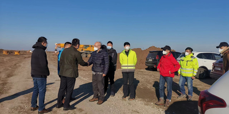 宋利群考察項目現場1.jpg