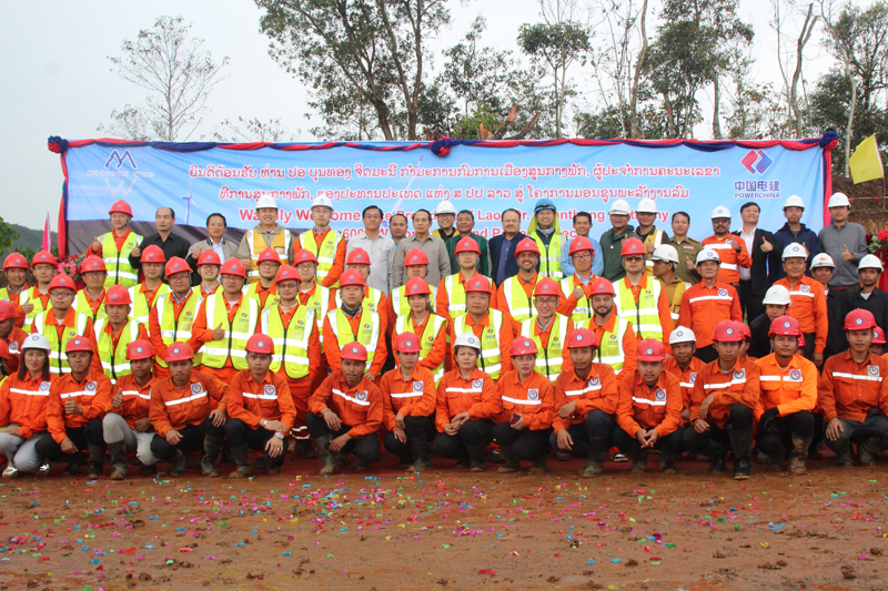 本通與中國電建團隊合影.jpg